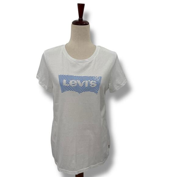 NEW Levi's White T-Shirt Size Medium Cotton Graphic Logo Short Sleeve Tee NWT - Picture 1 of 9